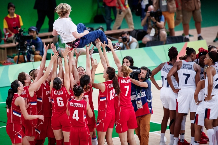 Serbia se lleva el bronce en Río al derrotar a Francia