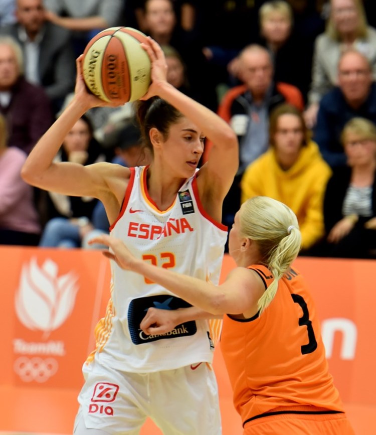Clasificación Eurobasket Serbia y Letonia: Holanda contra España